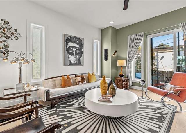 Property at 2199 Lenox Rd NE #13, Atlanta, GA 30324, 2 beds, 2.5 baths