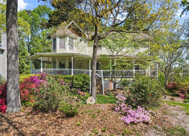 Property at 5539 Hurstcliffe Dr NW, Kennesaw, GA 30152, 5 beds, 3.5 baths