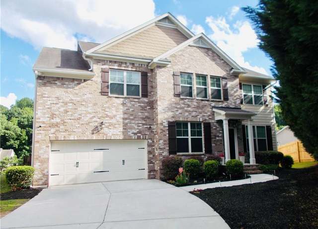 Property at 1720 Grant Ct, Braselton, GA 30517, 5 beds, 3 baths