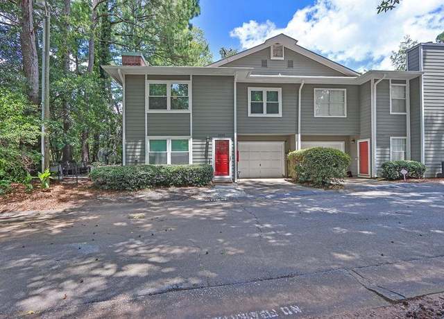 Property at 1095 Darby Ct, Norcross, GA 30093, 2 beds, 2.5 baths