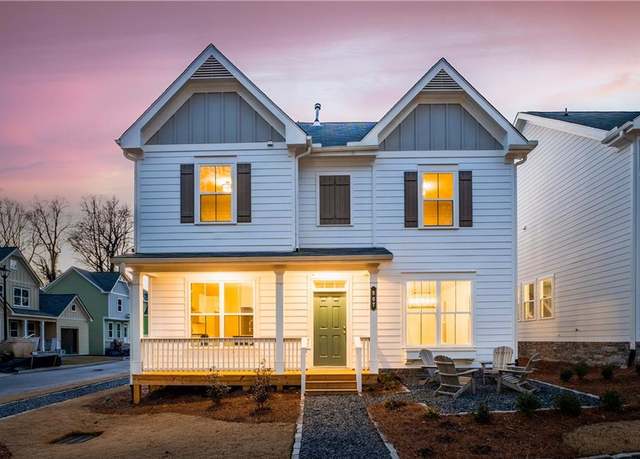 Property at 907 E Green Ln, Clarkston, GA 30021, 3 beds, 2.5 baths