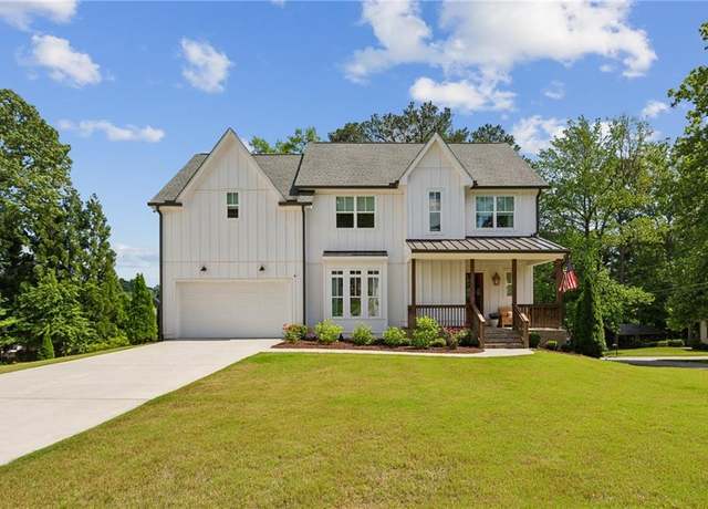 Property at 3617 Carson Ln SE, Smyrna, GA 30080, 5 beds, 4.5 baths