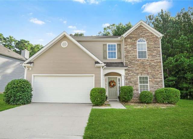 Property at 640 Dot Dr, Atlanta, GA 30349, 3 beds, 2.5 baths
