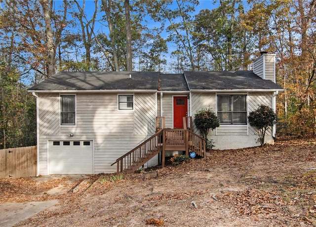 Property at 3060 Wilkes Plantation Way, Douglasville, GA 30135, 4 beds, 2 baths