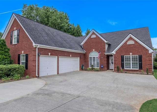 Property at 5176 Ashbury Manor Ln, Sugar Hill, GA 30518, 4 beds, 3 baths