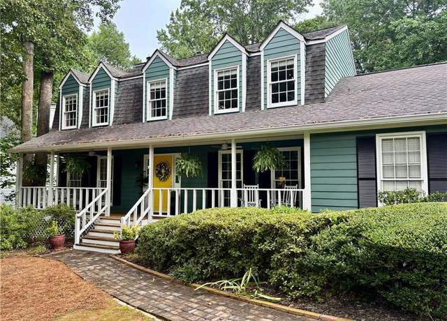 Property at 1495 Wood Valley Dr, Marietta, GA 30066, 4 beds, 2.5 baths
