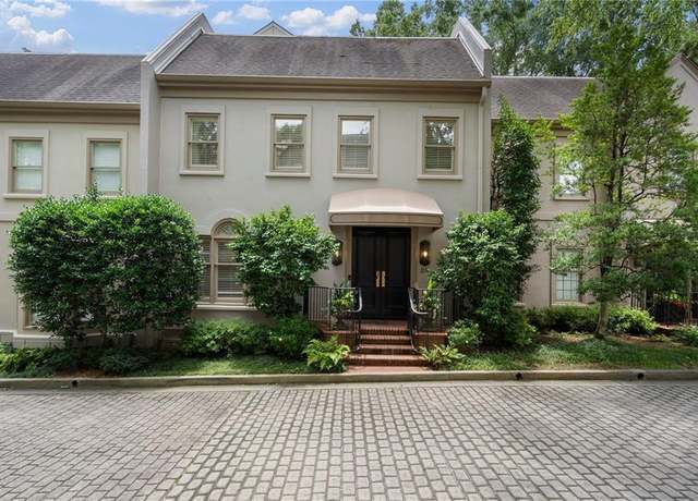 Property at 2525 Peachtree Rd #28, Atlanta, GA 30305, 3 beds, 2.5 baths