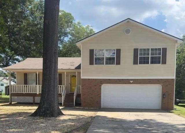 Property at 5370 Queen Ester Ct, Ellenwood, GA 30294, 3 beds, 2.5 baths