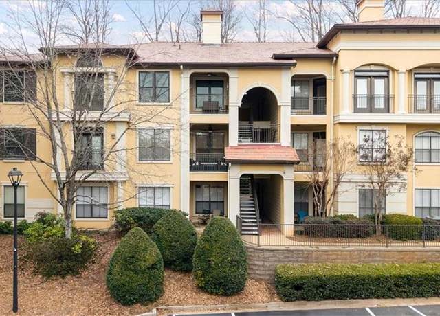 Property at 3777 Peachtree Rd NE #713, Atlanta, GA 30319, 2 beds, 2 baths