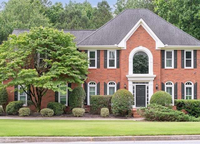 Property at 9310 Chapelwood Dr, Johns Creek, GA 30022, 5 beds, 3 baths