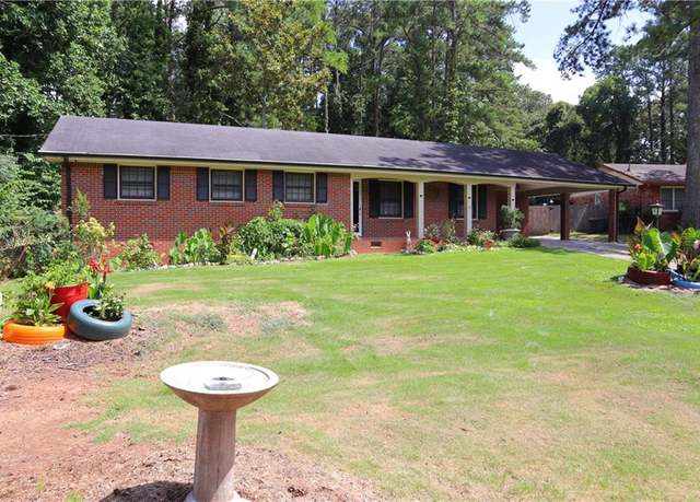 Property at 2586 Brandon Rd, Atlanta, GA 30337, 3 beds, 2 baths