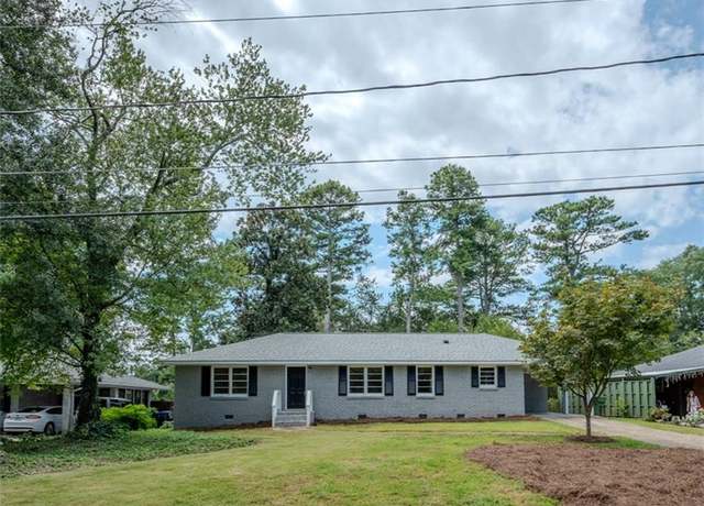 Property at 2164 Pawnee Dr, Marietta, GA 30067, 3 beds, 2 baths
