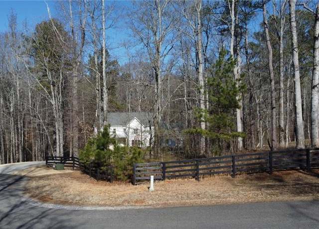 Property at 122 Long Shadows Dr, Alpharetta, GA 30004