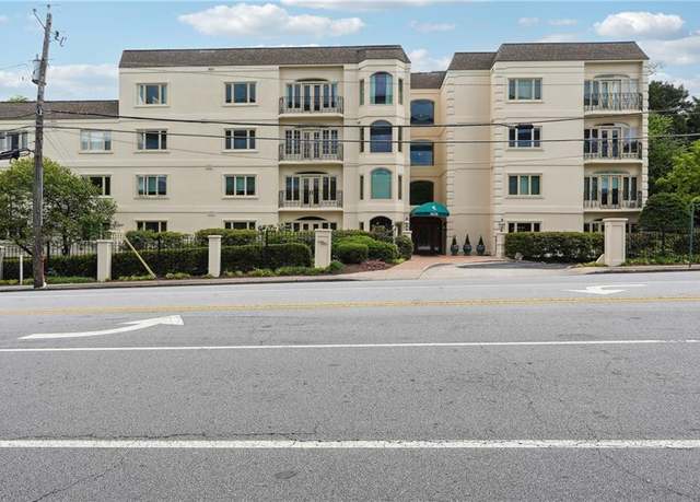 Property at 3636 Peachtree Rd NE #405, Atlanta, GA 30319, 1 bed, 1.5 baths