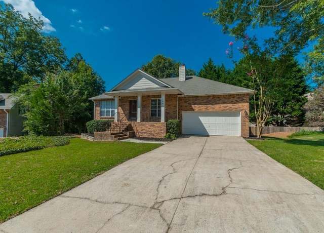 Property at 135 Greenmont Downs Trce, Alpharetta, GA 30009, 5 beds, 3 baths
