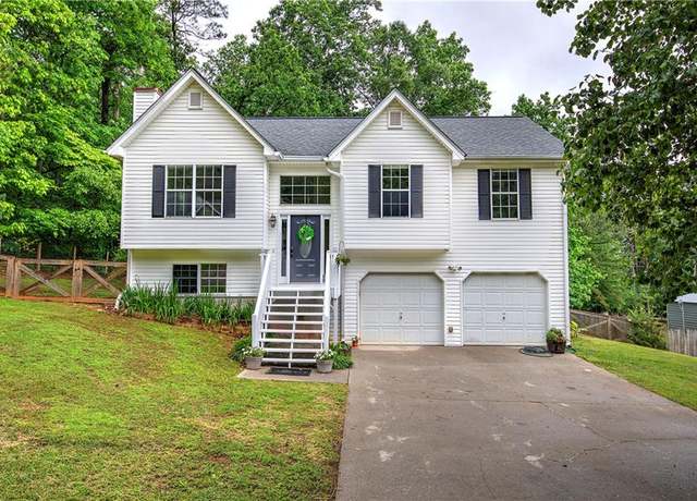 Property at 70 Ashbury Ct, Dallas, GA 30157, 4 beds, 2 baths