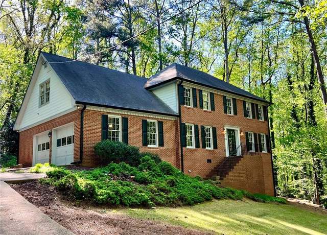 Property at 1461 Fox Forest Ter SW, Lilburn, GA 30047, 6 beds, 3.5 baths