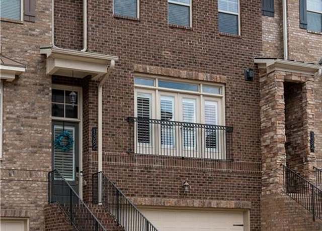 Property at 1382 Doublegate Dr NE, Atlanta, GA 30319, 4 beds, 3.5 baths