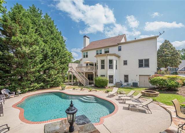 Property at 113 Gold Bridge Xing, Canton, GA 30114, 6 beds, 5 baths