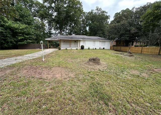 Property at 4010 Boring Rd, Decatur, GA 30034, 4 beds, 2 baths