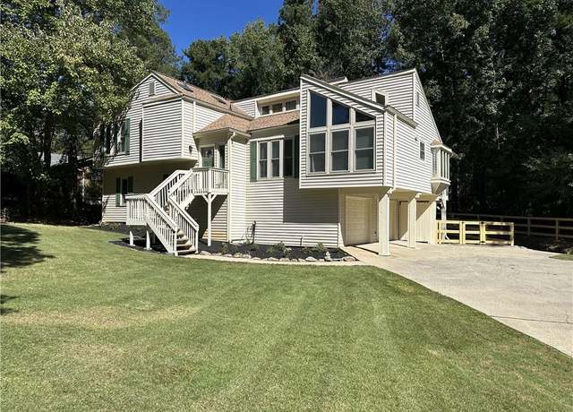 Property at 3559 Sawmill Ter, Marietta, GA 30062, 4 beds, 3 baths