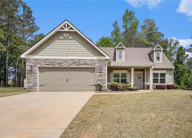 Property at 25 Auburn Ct, Covington, GA 30016, 3 beds, 2 baths