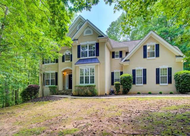 Property at 245 Ashley Forest Dr, Fayetteville, GA 30214, 5 beds, 4.5 baths