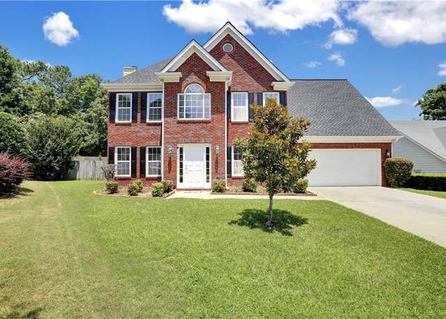 Property at 3205 Wellbrook Dr, Loganville, GA 30052, 4 beds, 2.5 baths