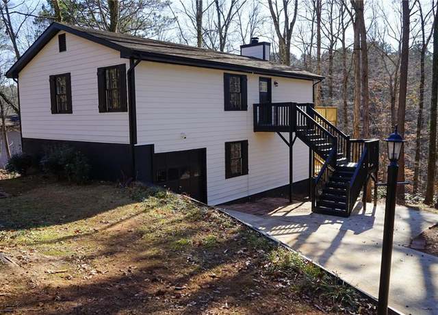 Property at 6076 Belle Meade Dr, Villa Rica, GA 30180, 3 beds, 3 baths