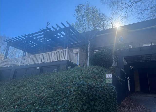 Property at 294 Hascall Rd NW, Atlanta, GA 30309, 3 beds, 3.5 baths