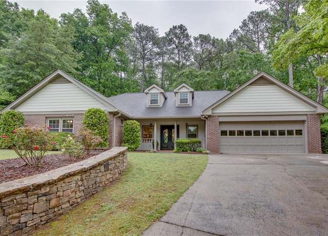 Property at 4204 Amberglade Ct, Peachtree Corners, GA 30092, 3 beds, 2 baths