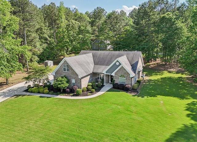 Property at 2305 Hawthorne Trce, Monroe, GA 30655, 4 beds, 3.5 baths