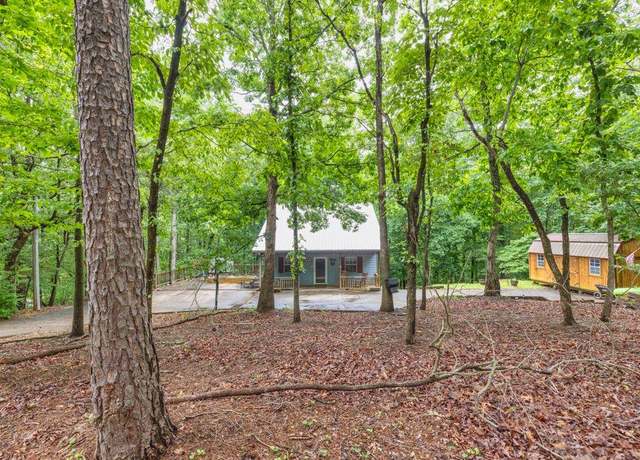 Property at 6504 Samoa Way, Flowery Branch, GA 30542, 2 beds, 2 baths