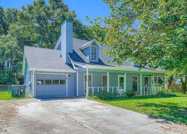 Property at 1385 Compton Woods Dr, Loganville, GA 30052, 3 beds, 2 baths