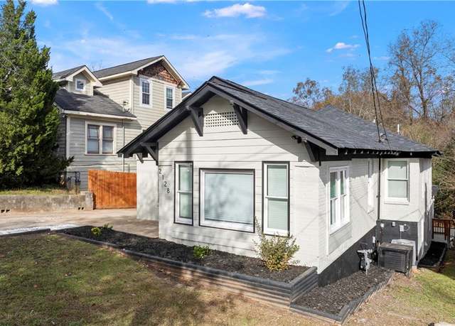 Property at 2128 Hosea L Williams Dr NE, Atlanta, GA 30317, 5 beds, 3 baths