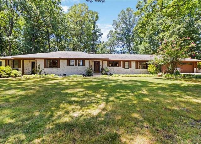 Property at 201 Westbrook Rd, Commerce, GA 30530, 4 beds, 2 baths