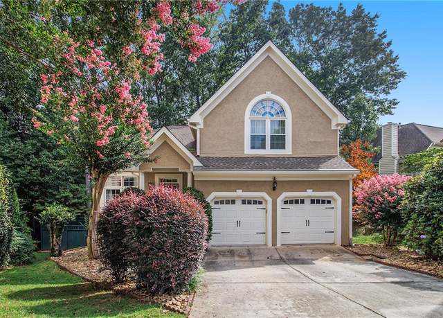 Property at 235 Ridge Point Ct, Alpharetta, GA 30022, 3 beds, 2.5 baths