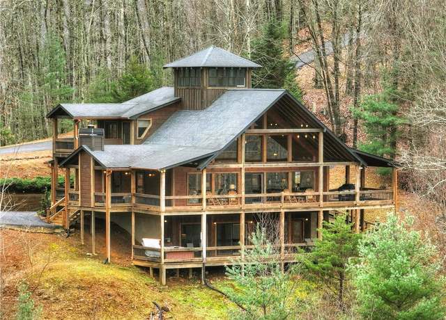 Property at 904 Raccoon Rd, Blue Ridge, GA 30513, 4 beds, 3 baths
