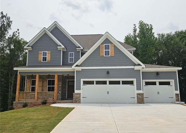 Property at 174 Pinewood Dr, Covington, GA 30014, 4 beds, 3 baths