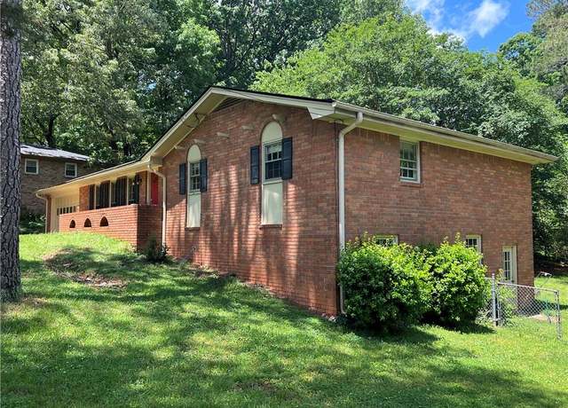 Property at 5607 Mountainbrooke Ct, Stone Mountain, GA 30087, 3 beds, 2 baths