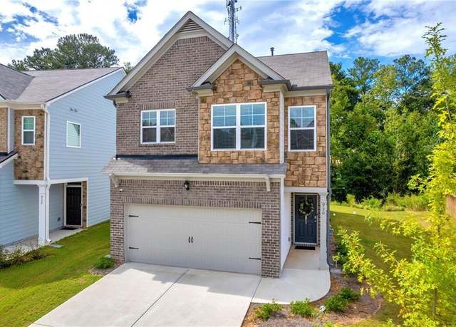 Property at 930 Bentley Dr, Fairburn, GA 30213, 4 beds, 2.5 baths
