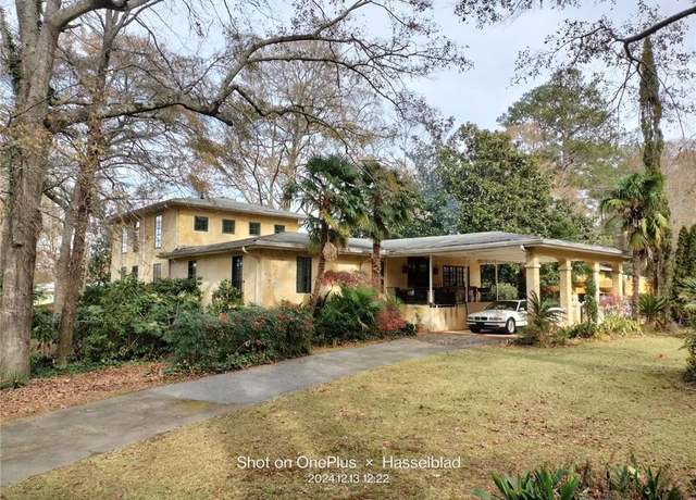 Property at 687 Lakeshore, Jackson, GA 30233, 4 beds, 3.5 baths