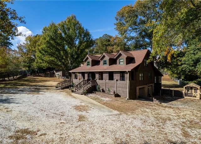 Property at 5098 Meadows Rd, Powder Springs, GA 30127, 5 beds, 3 baths