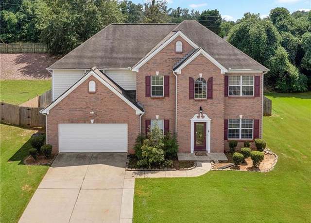 Property at 4212 Medlock River Ct, Snellville, GA 30039, 4 beds, 2.5 baths