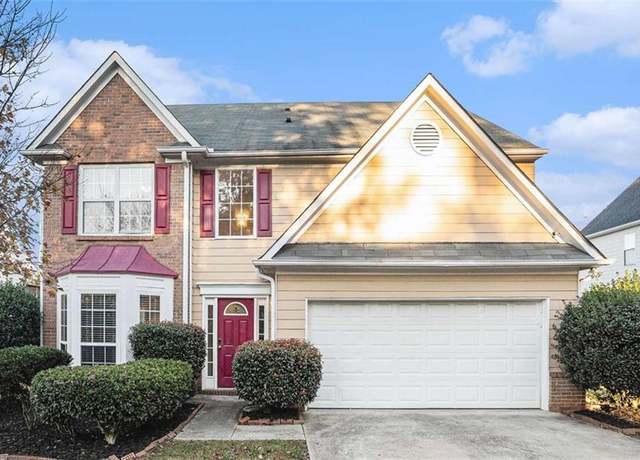 Property at 3292 Shady Valley Ct, Loganville, GA 30052, 5 beds, 3 baths