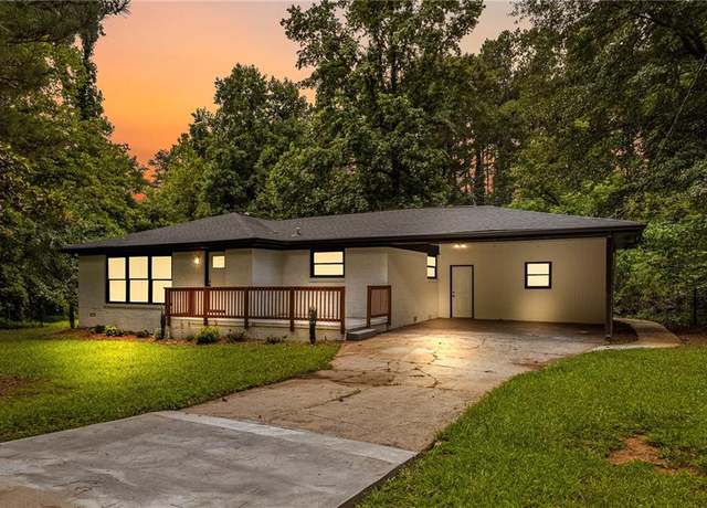 Property at 2403 Dawn Dr, Decatur, GA 30032, 3 beds, 2 baths
