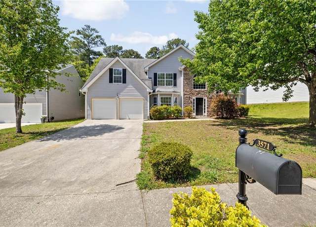 Property at 3571 Oakshire Way SE, Atlanta, GA 30354, 5 beds, 3 baths