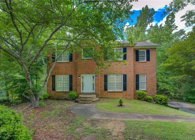 Property at 1201 Justin Ln, Lithonia, GA 30058, 3 beds, 2.5 baths