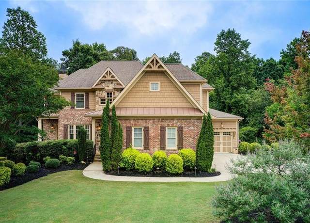 Property at 13067 Overlook Pass, Roswell, GA 30075, 4 beds, 3.5 baths
