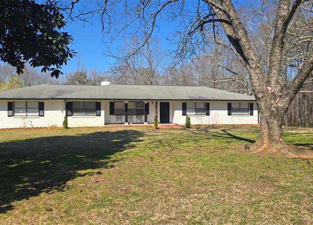 Property at 187 Bowden Rd, Ellenwood, GA 30294, 3 beds, 2 baths